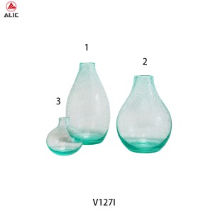 Handmade Unique style Vase with bubble pattern in nature mint color glass V127I